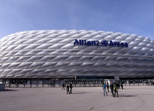 拜仁二队与1860德比将在安联球场举行，引部分球迷不满